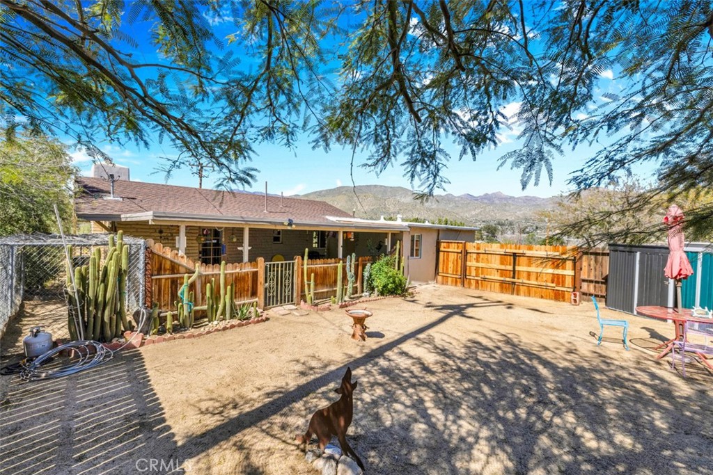 49399 Conejo Road Morongo Valley, CA 92256 - Photo 33 of 57 Backyard