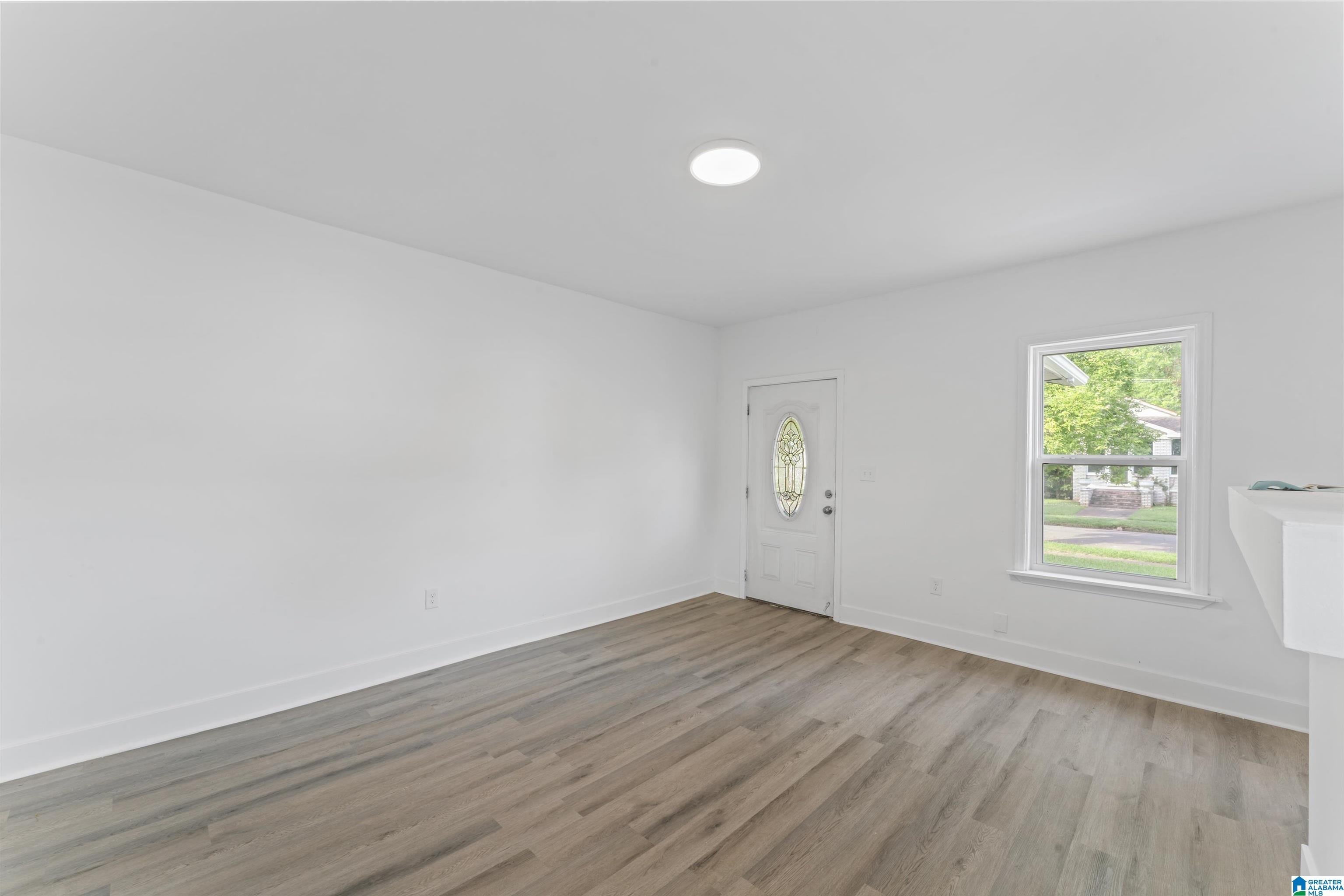 4801 Court South Birmingham, AL 35208 - Photo 6 of 28