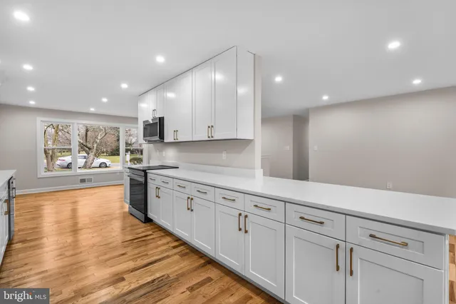 $775,000 | 13217 Locksley Lane, Silver Spring, MD 20904