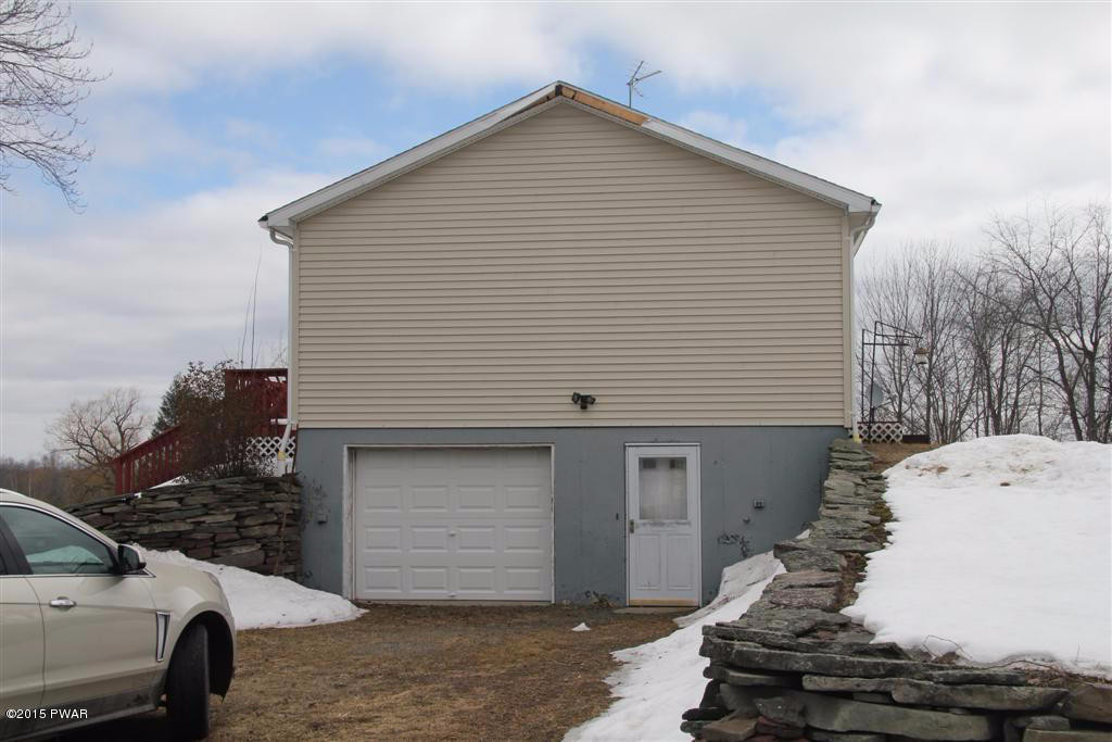 229 Rosencranse Road Honesdale, PA 18431 - Photo 16 of 29 Gallery Image 16