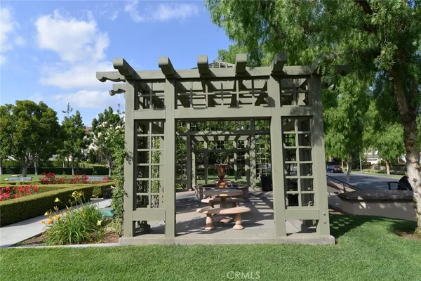 $5,700 | 24 Sebastian, Irvine, CA 92602