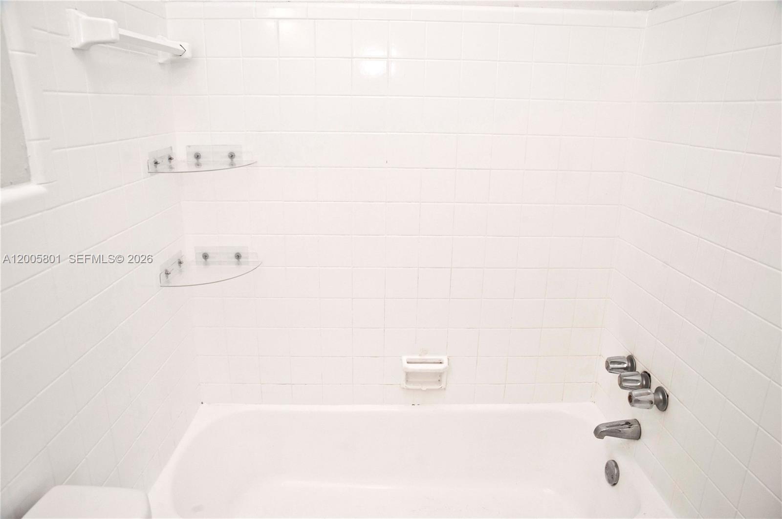 2206 Fillmore Street, Unit 6 Hollywood, FL 33020 - Photo 8 of 17