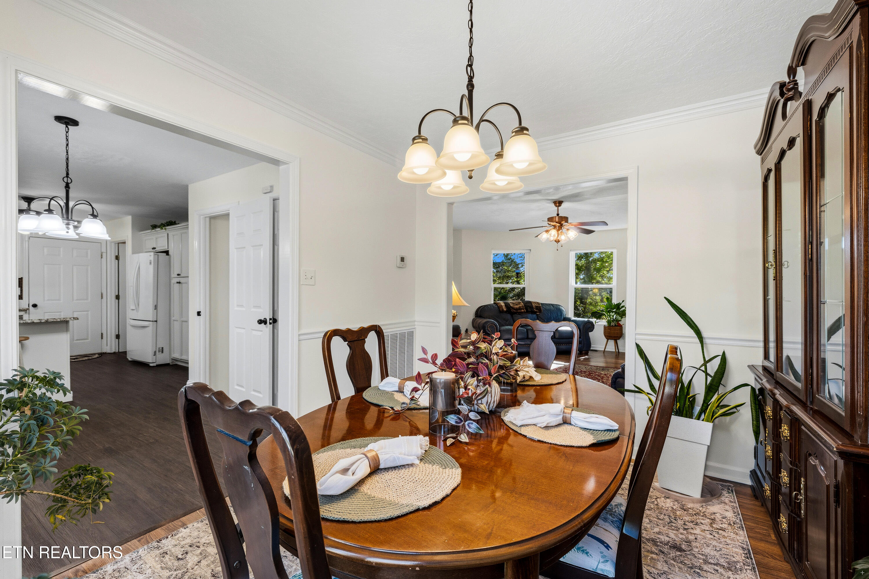 6835 Rambling Brooks Lane Knoxville, TN 37918 - Photo 10 of 35 Dining Room