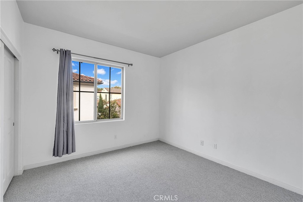 29 Splendor Irvine, CA 92618 - Photo 26 of 41 Gallery Image 26