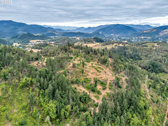 $225,000 | North Myrtle Road, Myrtle Creek, OR 97457