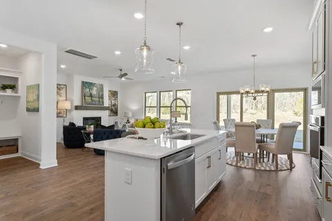 $528,029 | 1104 Riverview Run, Madison, TN 37115