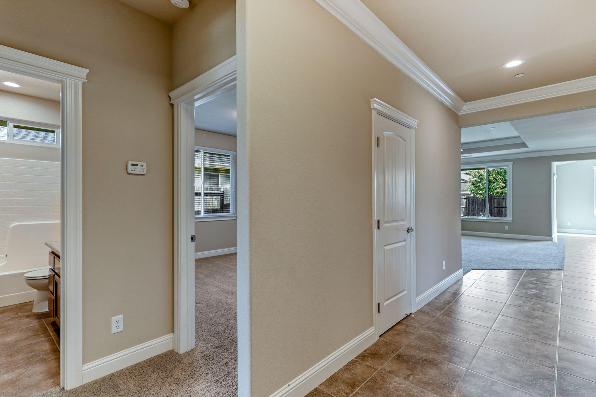 3355 Hotlam Road Redding, CA 96002 - Photo 3 of 28 16-web-or-mls-8K3A0100