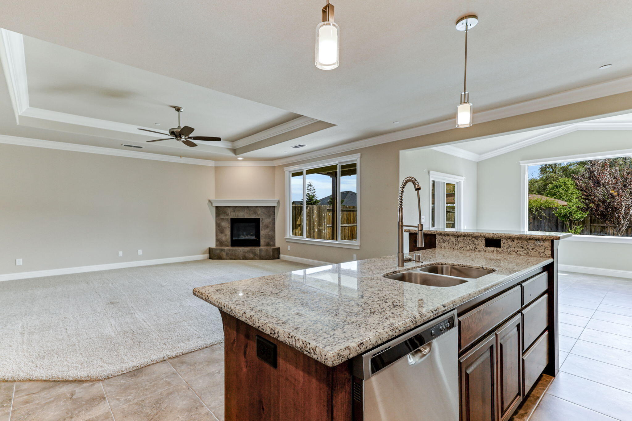 3355 Hotlam Road Redding, CA 96002 - Photo 4 of 28 23-web-or-mls-8K3A0152