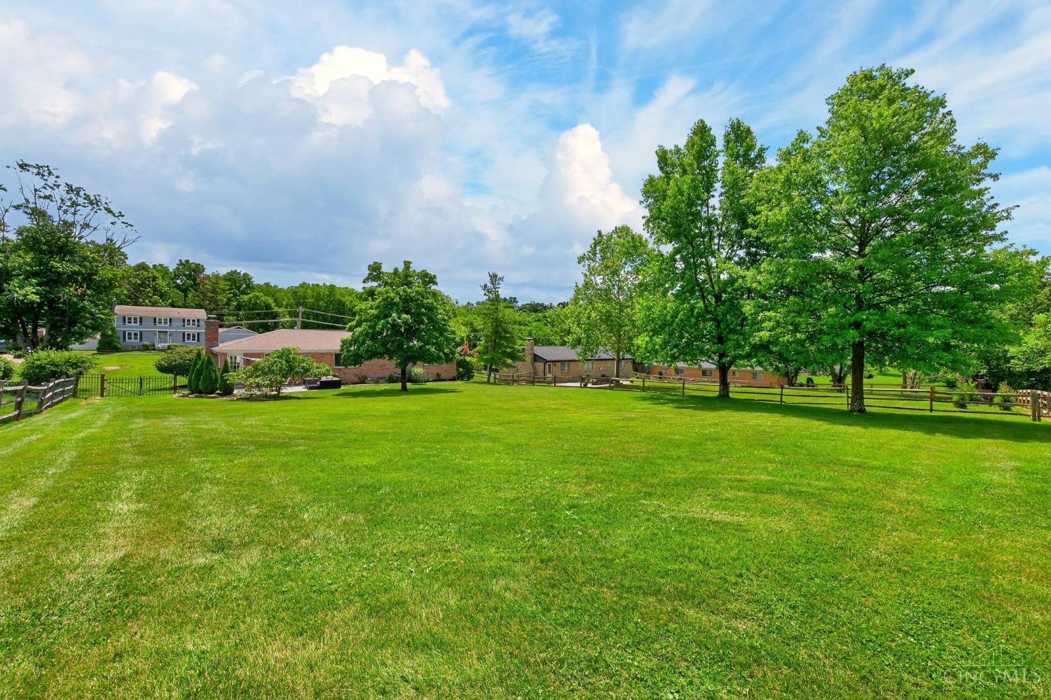 5467 Race Road Cincinnati, OH 45247 - Photo 48 of 59