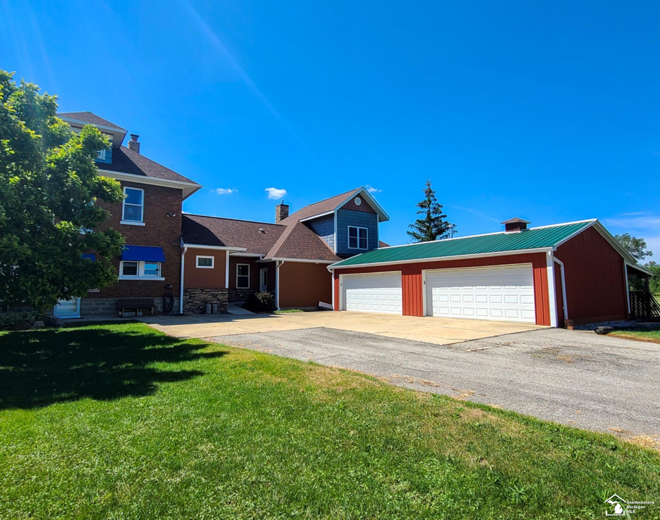 1827 Newport Road Newport, MI 48166 - Photo 3 of 45