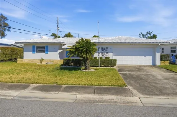 $295,000 | 10197 44th Street North, Pinellas Park, FL 33782