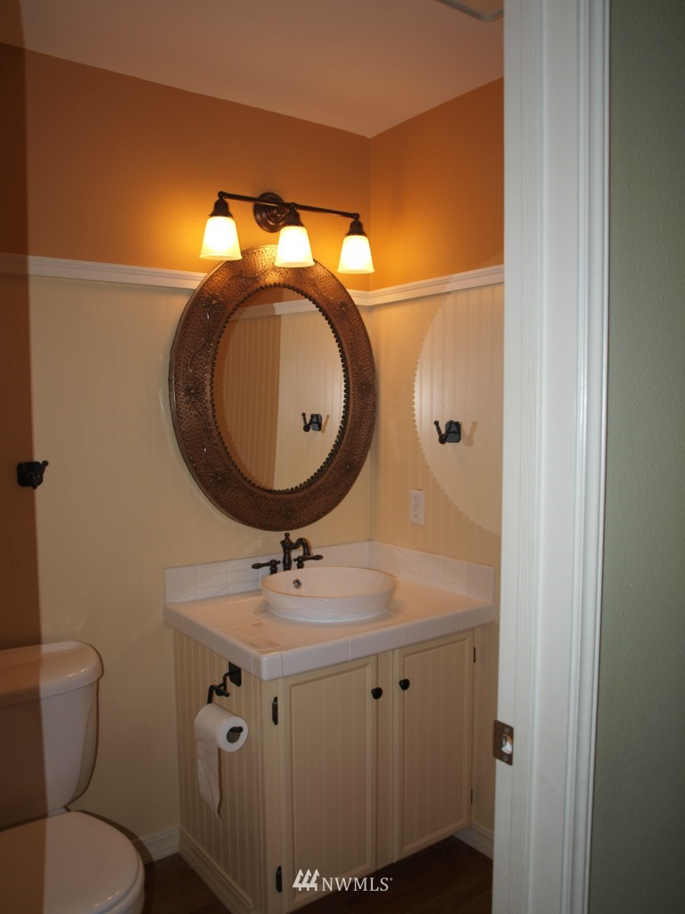 18213 154th Place Southeast Renton, WA 98058 - Photo 9 of 15 Gallery Image 9