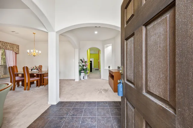 $469,000 | 2 Gilded Crest Court, Spring, TX 77382