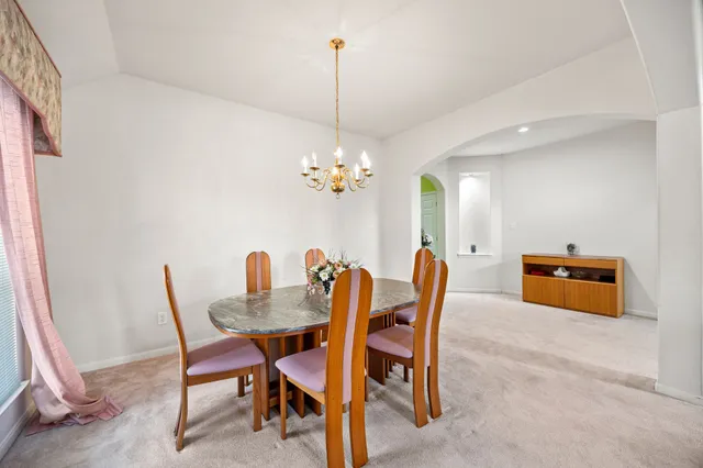 $469,000 | 2 Gilded Crest Court, Spring, TX 77382