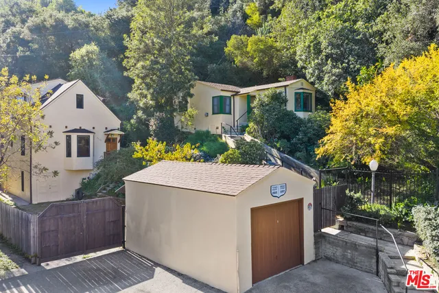 $7,500 | 3705 Fredonia Drive, Los Angeles, CA 90068