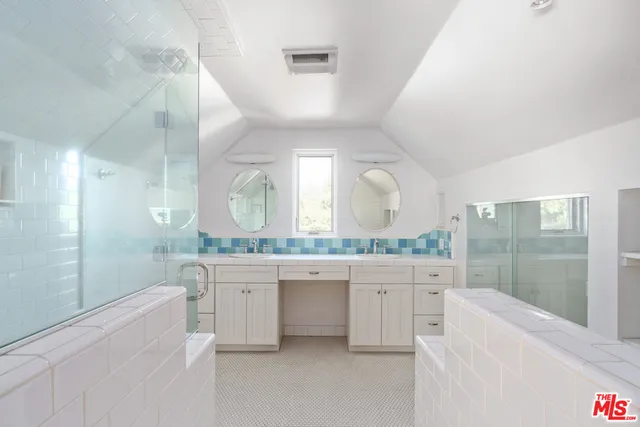 $7,500 | 3705 Fredonia Drive, Los Angeles, CA 90068