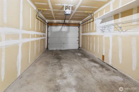 $295,000 | 10924 63rd Street East, Puyallup, WA 98372