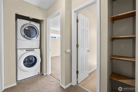 $295,000 | 10924 63rd Street East, Puyallup, WA 98372