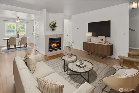 $295,000 | 10924 63rd Street East, Puyallup, WA 98372