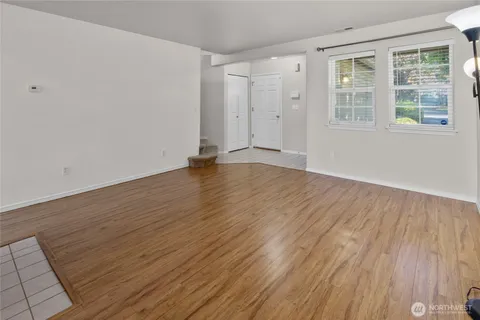 $295,000 | 10924 63rd Street East, Puyallup, WA 98372