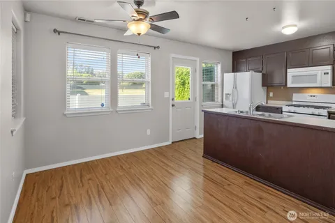 $295,000 | 10924 63rd Street East, Puyallup, WA 98372