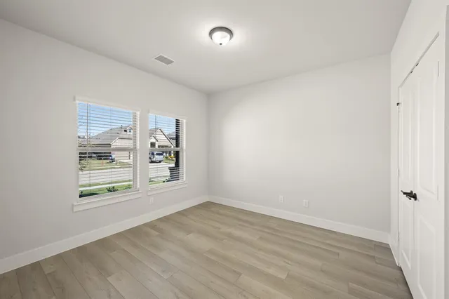 $428,553 | 226 Maybank Street, Glenn Heights, TX 75154