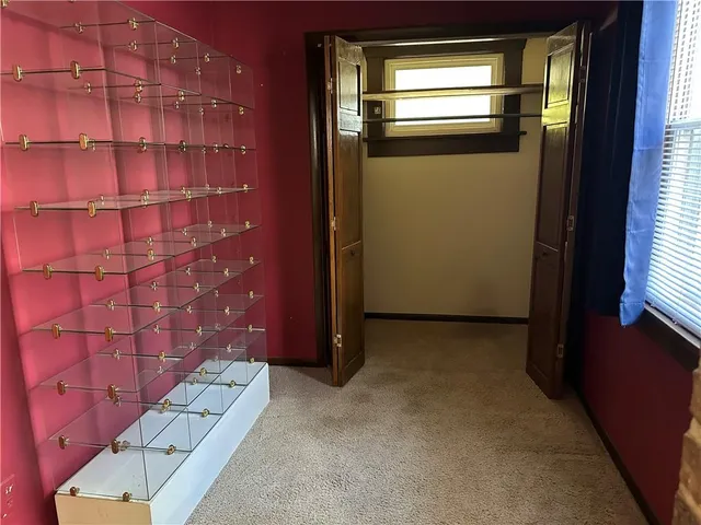 $160,000 | 1402 South 30th Street, St. Joseph, MO 64507