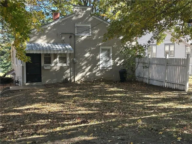 $160,000 | 1402 South 30th Street, St. Joseph, MO 64507