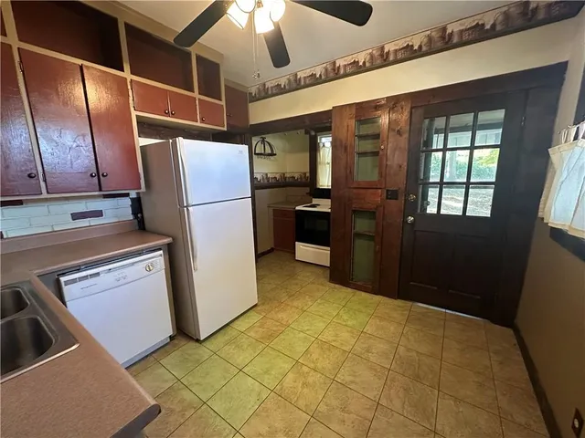 $160,000 | 1402 South 30th Street, St. Joseph, MO 64507