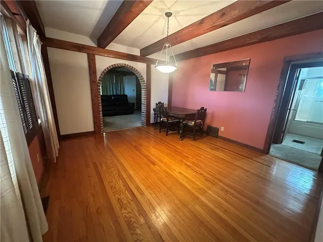 $160,000 | 1402 South 30th Street, St. Joseph, MO 64507