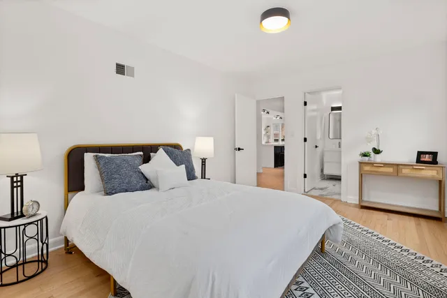 $649,900 | 5828 North Melvina Avenue, Chicago, IL 60646