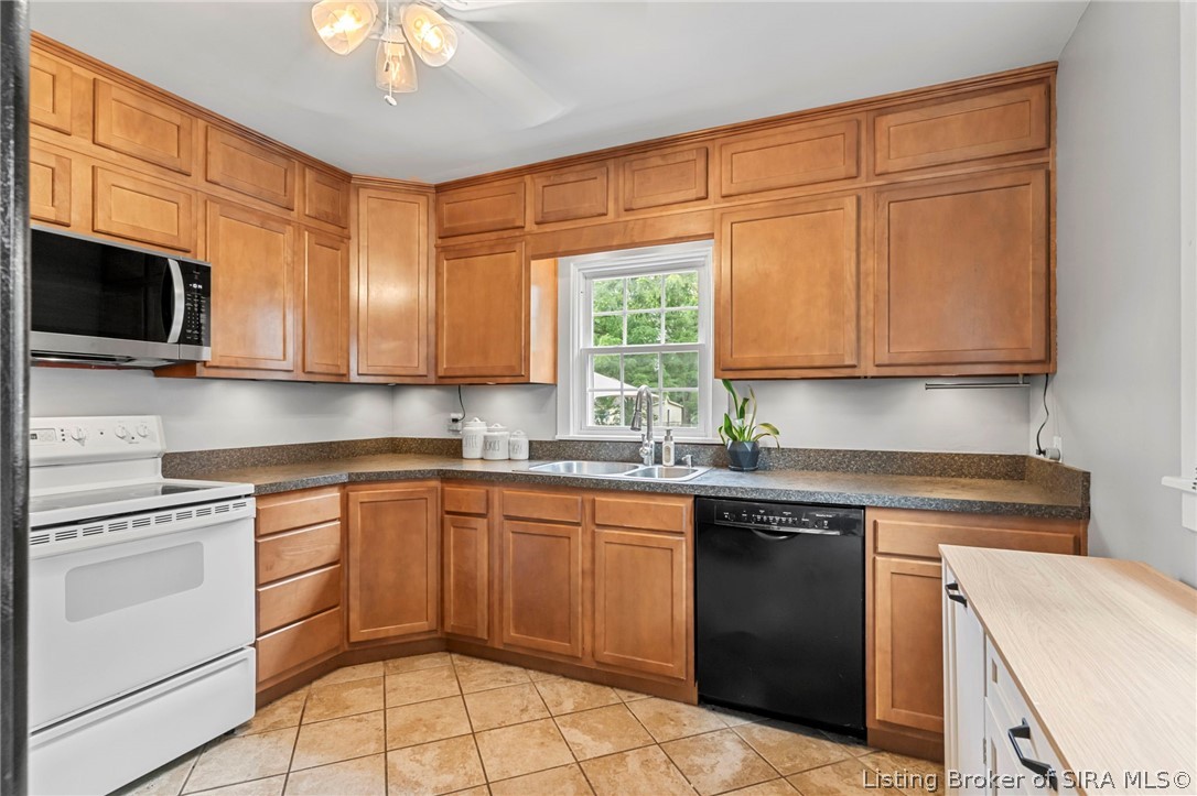 246 East Crowe Street Hanover, IN 47243 - Photo 10 of 28