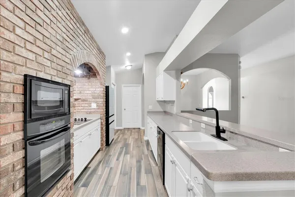 $435,000 | 16314 Bridgeglade Lane, Lithia, FL 33547