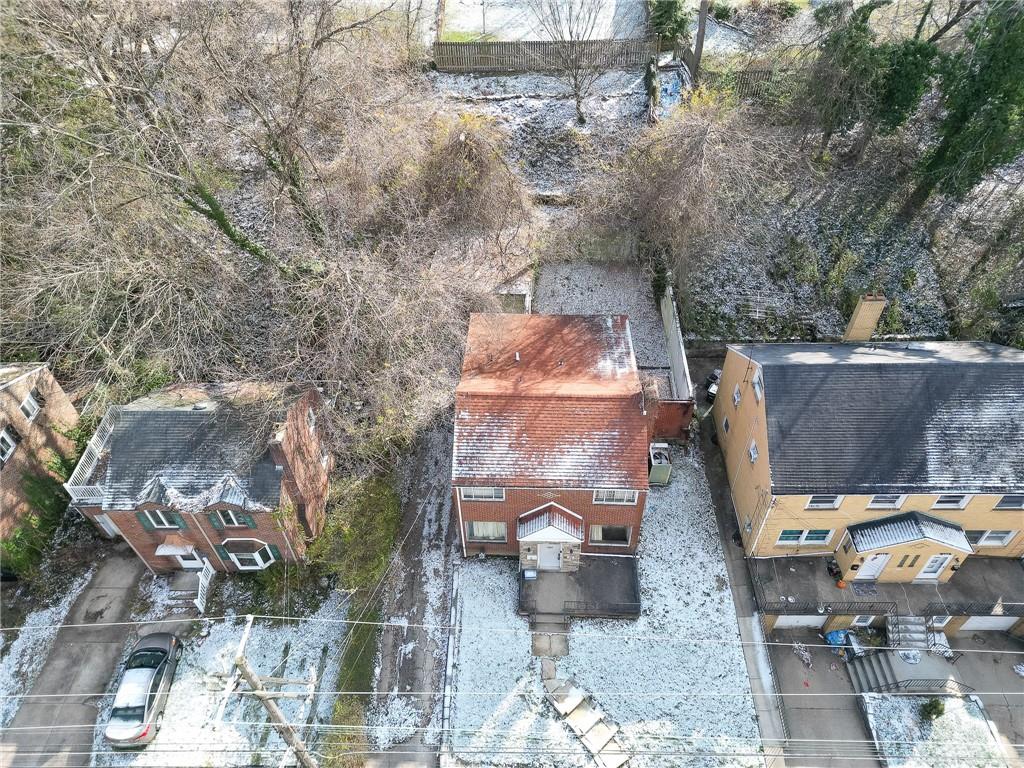 301 Greenlee Road Pittsburgh, PA 15227 - Photo 22 of 25 Gallery Image 22