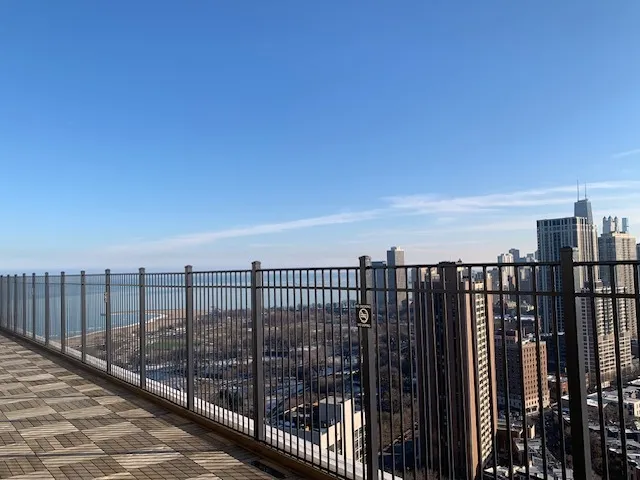 $1,975 | 1960 North Lincoln Park West, Unit 2105, Chicago, IL 60614