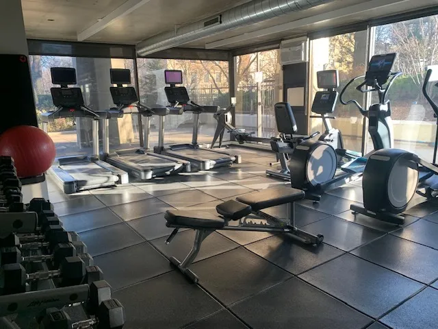 $1,975 | 1960 North Lincoln Park West, Unit 2105, Chicago, IL 60614