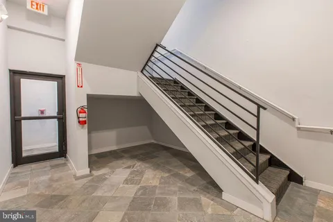 a view of terrace with city view