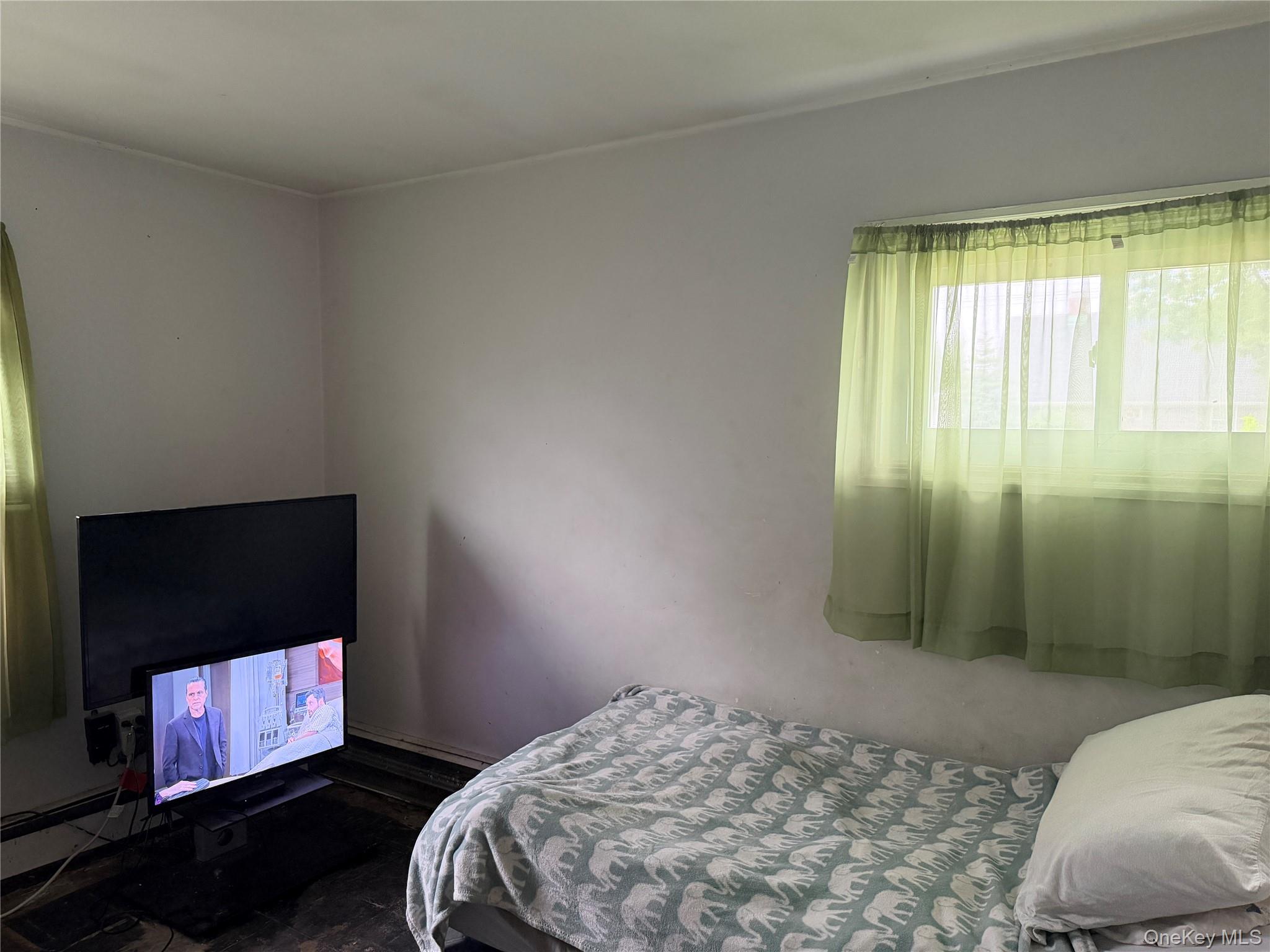 44 Mallard Road Levittown, NY 11756 - Photo 8 of 9