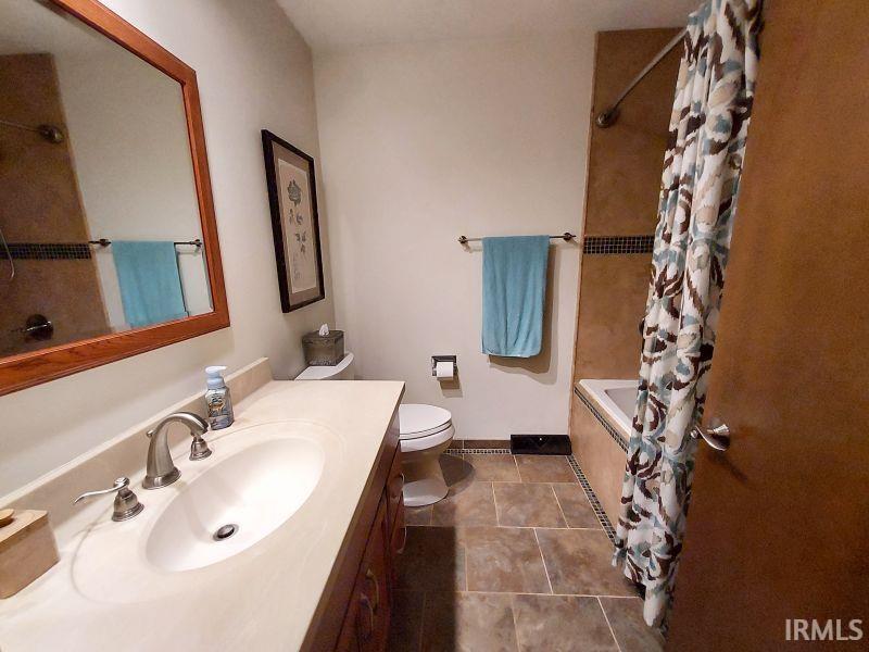 1536 Gregory Lane Jasper, IN 47546 - Photo 23 of 32