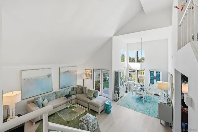$1,950,000 | 3626 Lorimer Lane, Encinitas, CA 92024