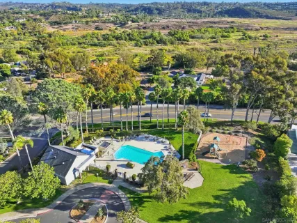 $1,950,000 | 3626 Lorimer Lane, Encinitas, CA 92024
