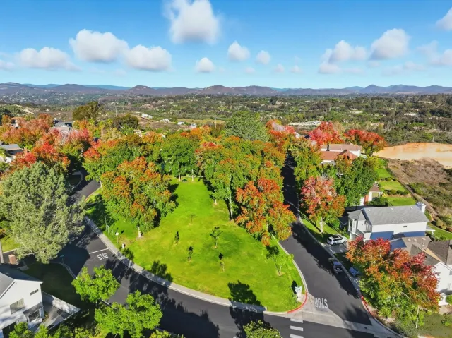 $1,950,000 | 3626 Lorimer Lane, Encinitas, CA 92024
