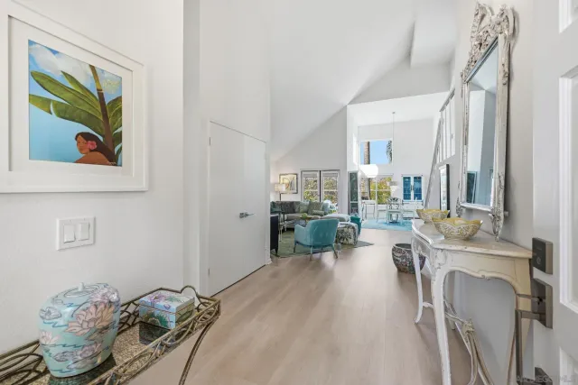 $1,950,000 | 3626 Lorimer Lane, Encinitas, CA 92024