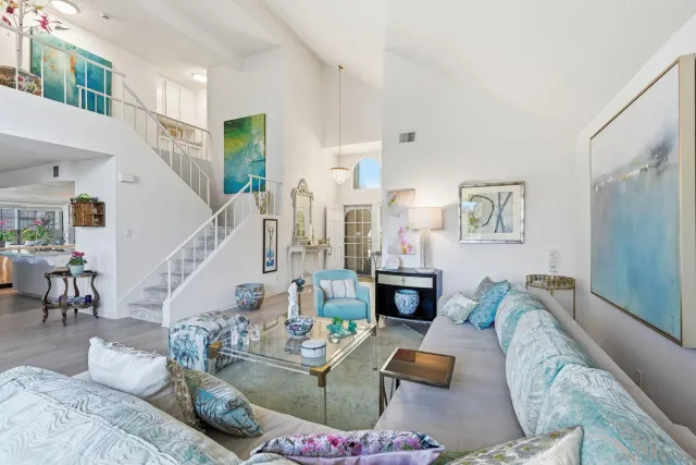 $1,950,000 | 3626 Lorimer Lane, Encinitas, CA 92024