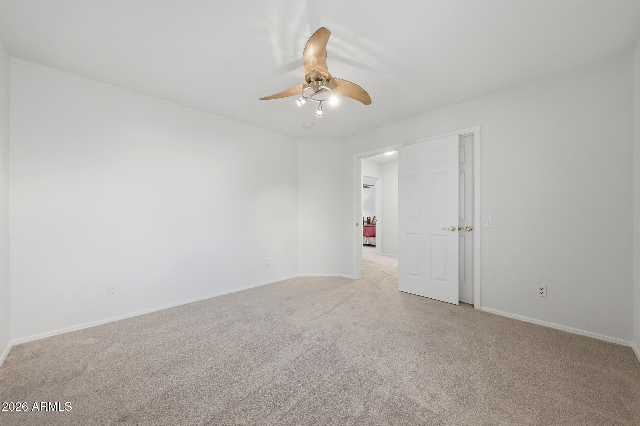 648 South Cholla Street Gilbert, AZ 85233 - Photo 32 of 46 a view of an empty room