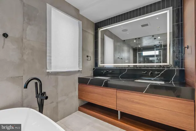 $3,950,000 | 110 South Bonsall Street, Philadelphia, PA 19103