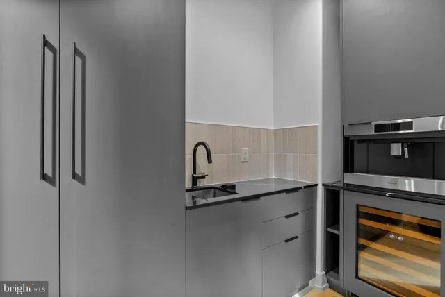 $3,950,000 | 110 South Bonsall Street, Philadelphia, PA 19103