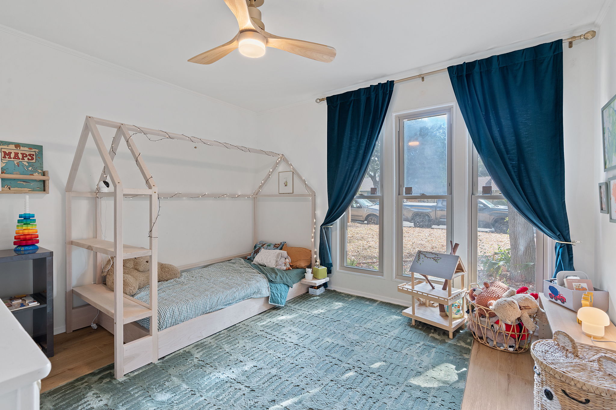 12904 Trailwood Road Austin, TX 78727 - Photo 28 of 35