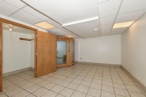 $530,000 | 9335 West County Line Road, Unit 9325, Milwaukee, WI 53224