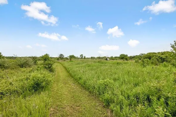 $530,000 | 9335 West County Line Road, Unit 9325, Milwaukee, WI 53224